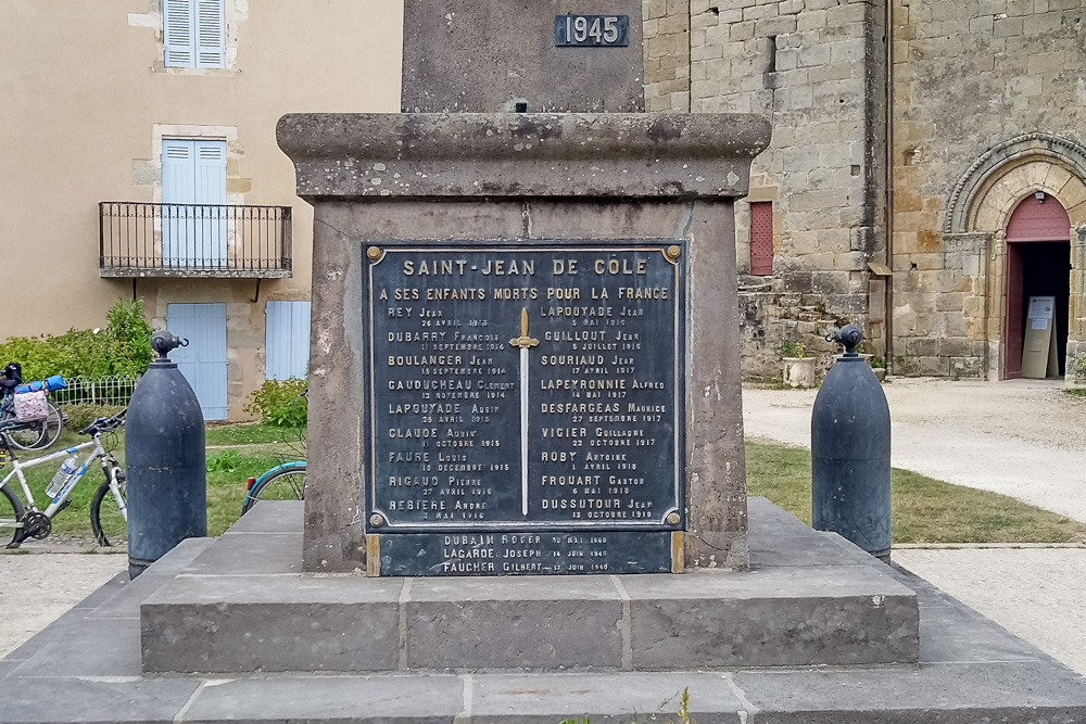 War Memorial Saint-Jean-de-Côle #2
