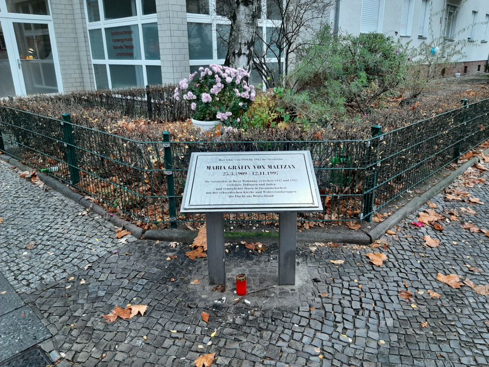 Memorial Maria Grfin von Maltzan #2