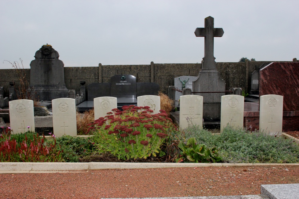 Commonwealth War Graves Givenchy-en-Gohelle #2