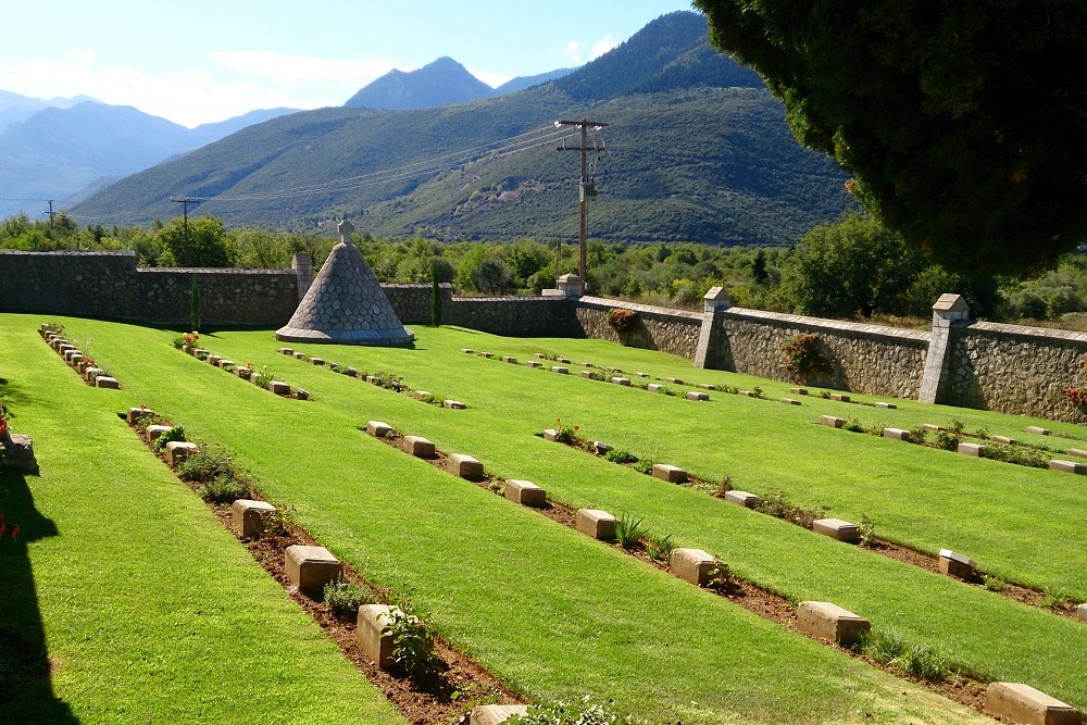 Bralo Commonwealth War Cemetery