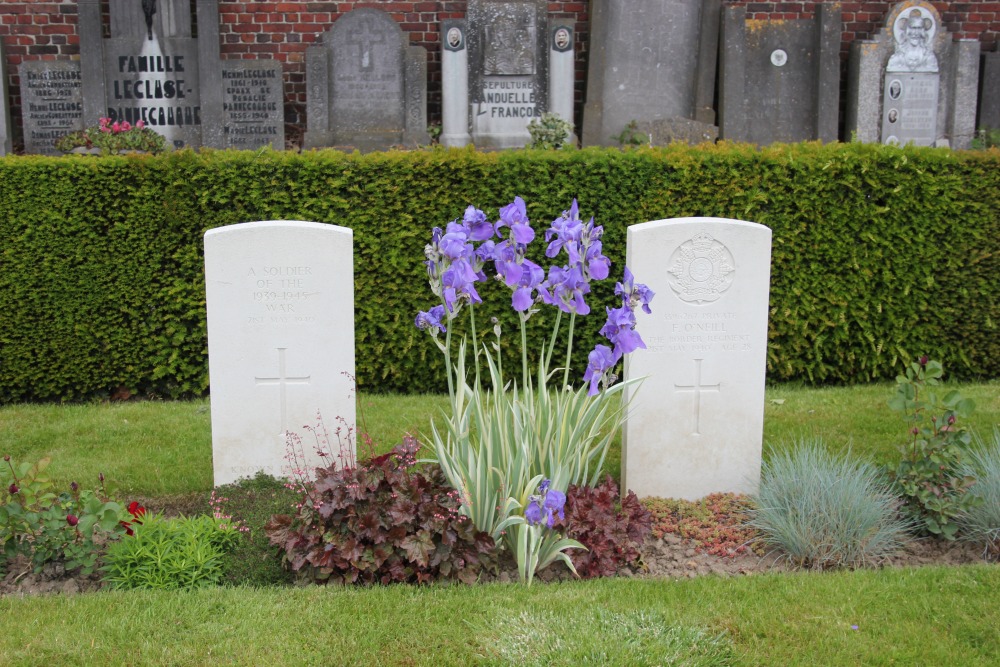 Commonwealth War Graves Froyennes #3