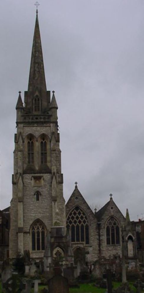 Oorlogsgraven van het Gemenebest St. Thomas of Canterbury Roman Catholic Churchyard