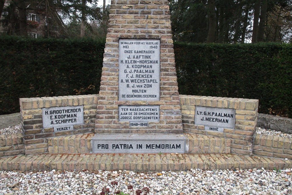 Oorlogsmonument Holten #1