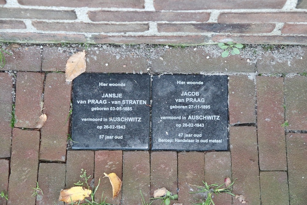 Memorial Stones Binnenhaven 109-111