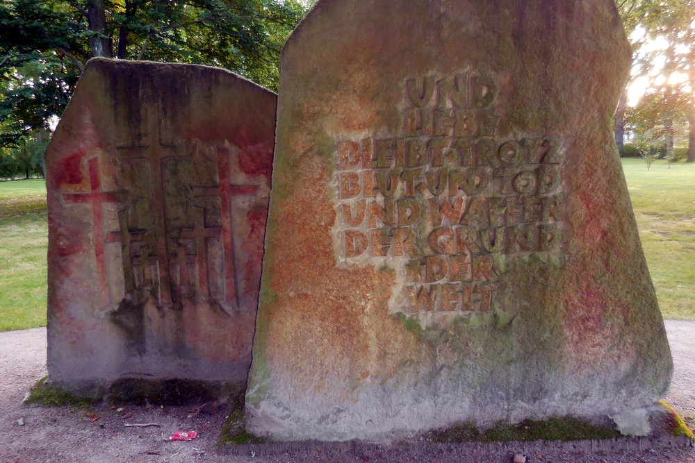 Oorlogsmonument Bispingen #3