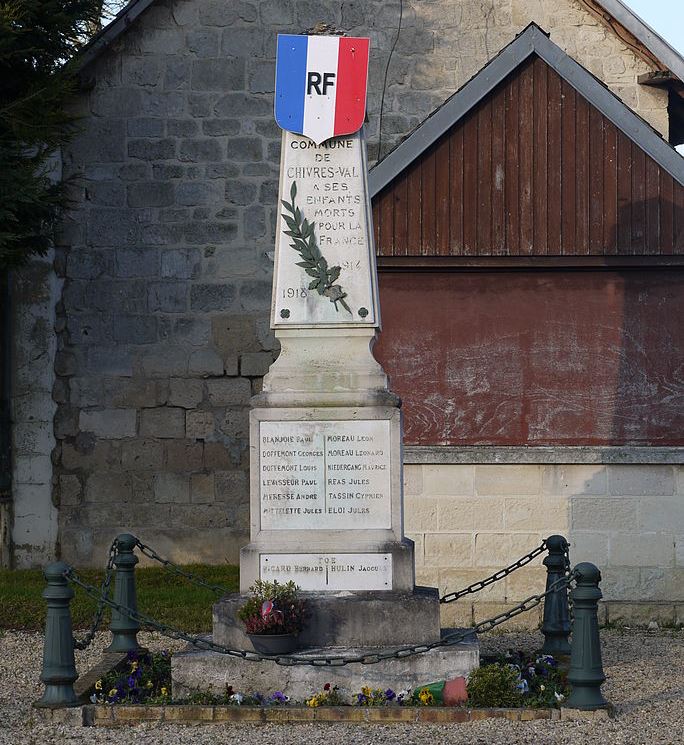 Monument Eerste Wereldoorlog Chivres-Val #1