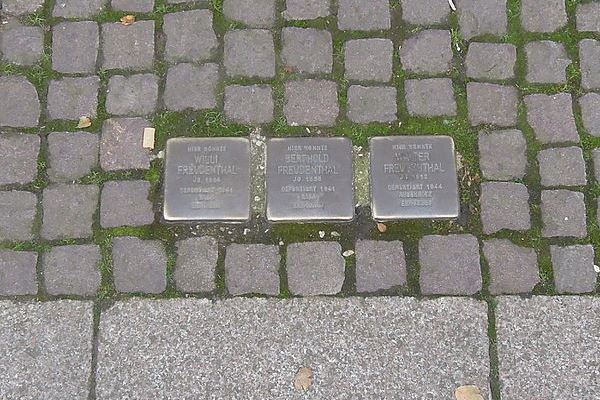 Stolpersteine Lange Strae 32 #1