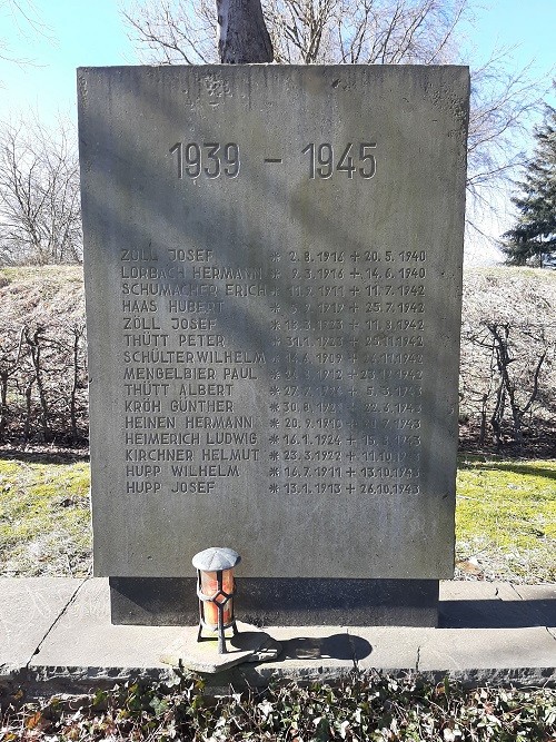War Memorial Bronsfeld #3