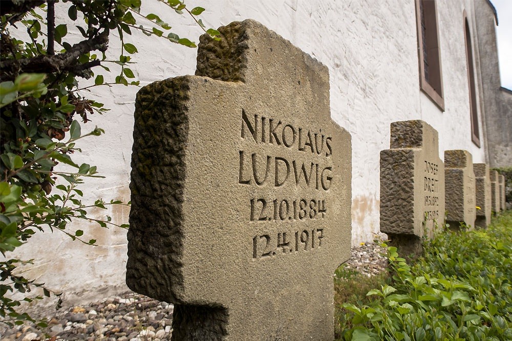 War Memorial Rascheid #3