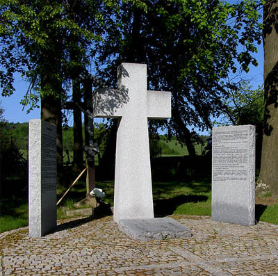 Duitse Oorlogsbegraafplaats Vyšný Mirošov #1