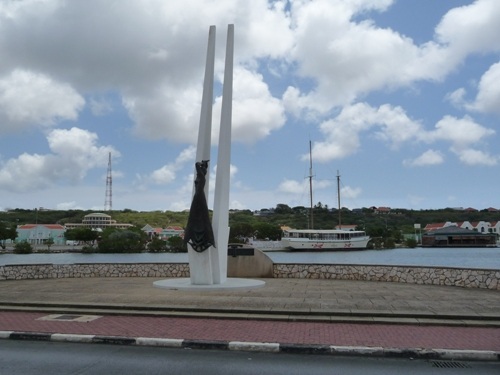 War Memorial Curaao #4