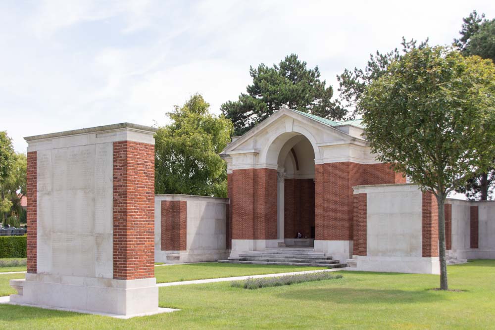 Monument Vermisten van het Gemenebest Dunkerque #3