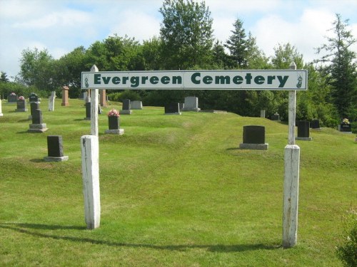Oorlogsgraf van het Gemenebest Crossroads Evergreen Cemetery #1