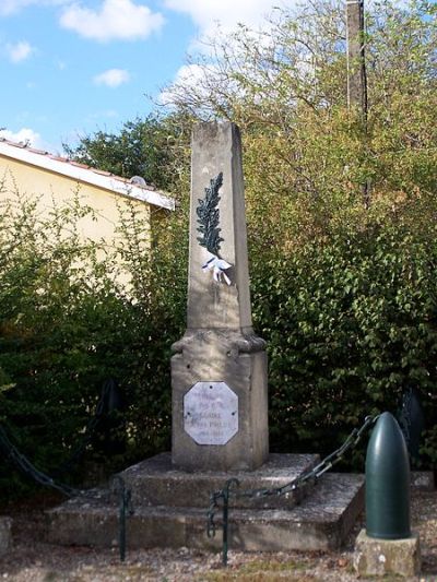 Oorlogsmonument Coirac #1