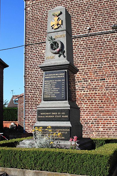 War Memorial Carnin