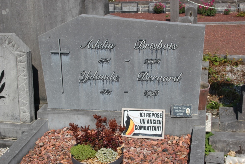 Belgian Graves Veterans Sougn-Remouchamps #3