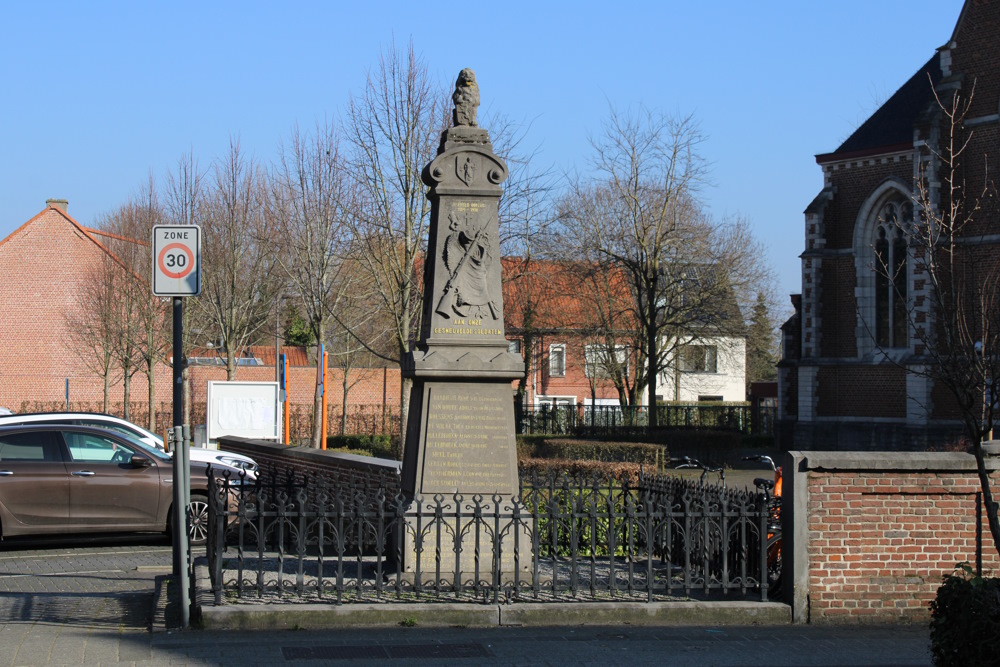 Oorlogsmonument Sint-Pauwels #1