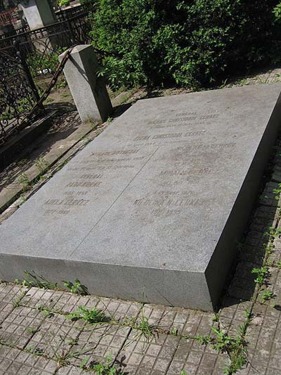 Grave General Radu Korne