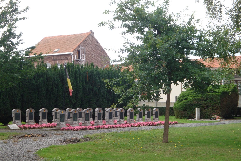 Commonwealth War Grave Verbrande-Brug