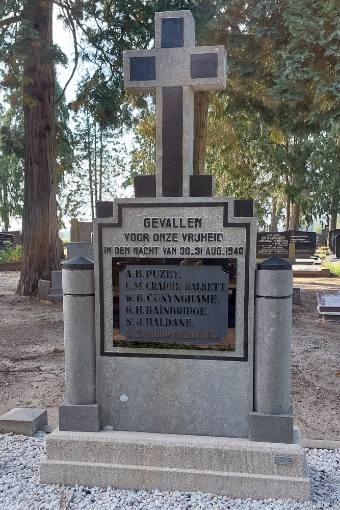 Oorlogsgraven van het Gemenebest Halle #3