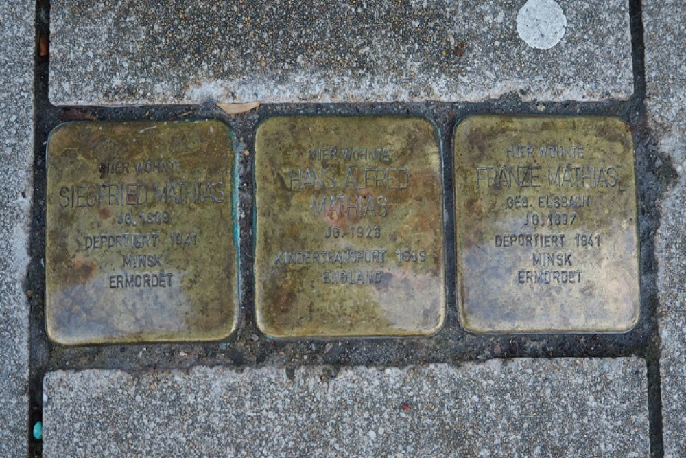 Stolpersteine Johannesstrae 2