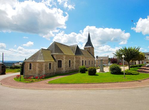 Oorlogsmonument Pierrefitte-en-Cinglais #1