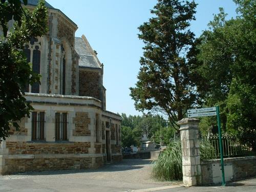 Commonwealth War Graves Château-d'Olonne #1