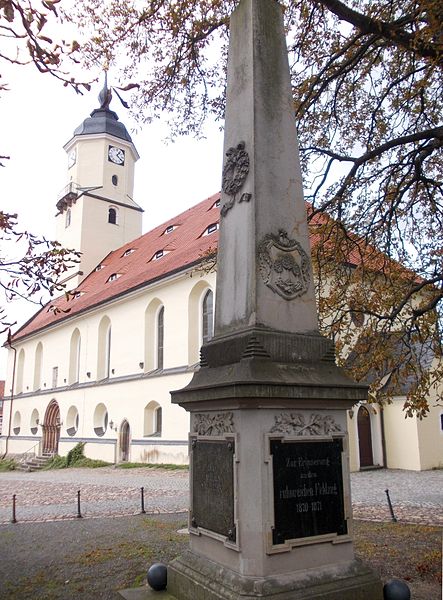 Oorlogsmonument Nossen #2