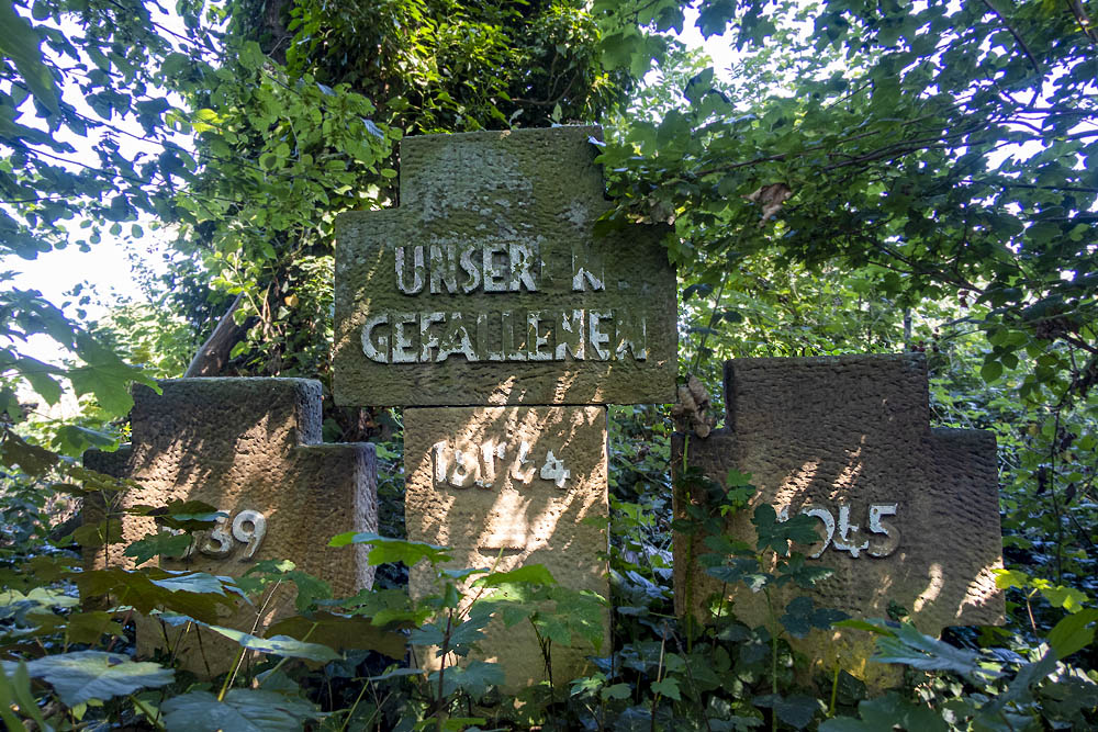 Monument Jugendstadion Schwarz-Wei Rlsdorf #2