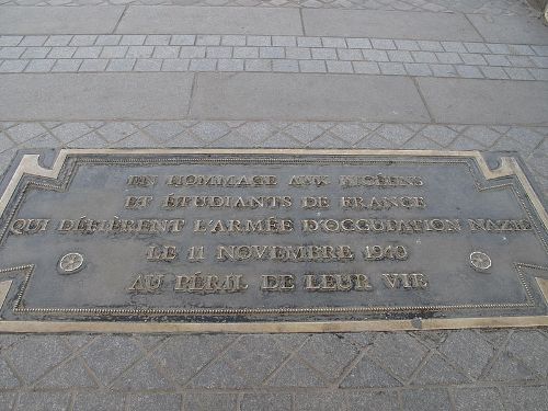 Herdenkingstenen Arc de Triomphe #3