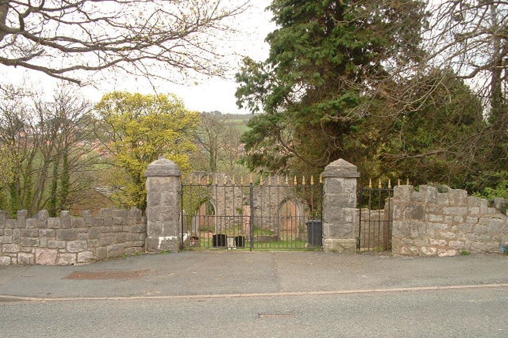 Commonwealth War Graves Old Colwyn Church Cemetery