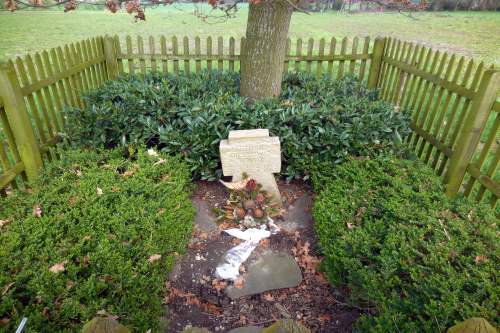 Grave Lieutenant Dr. Ludwig Nover #3