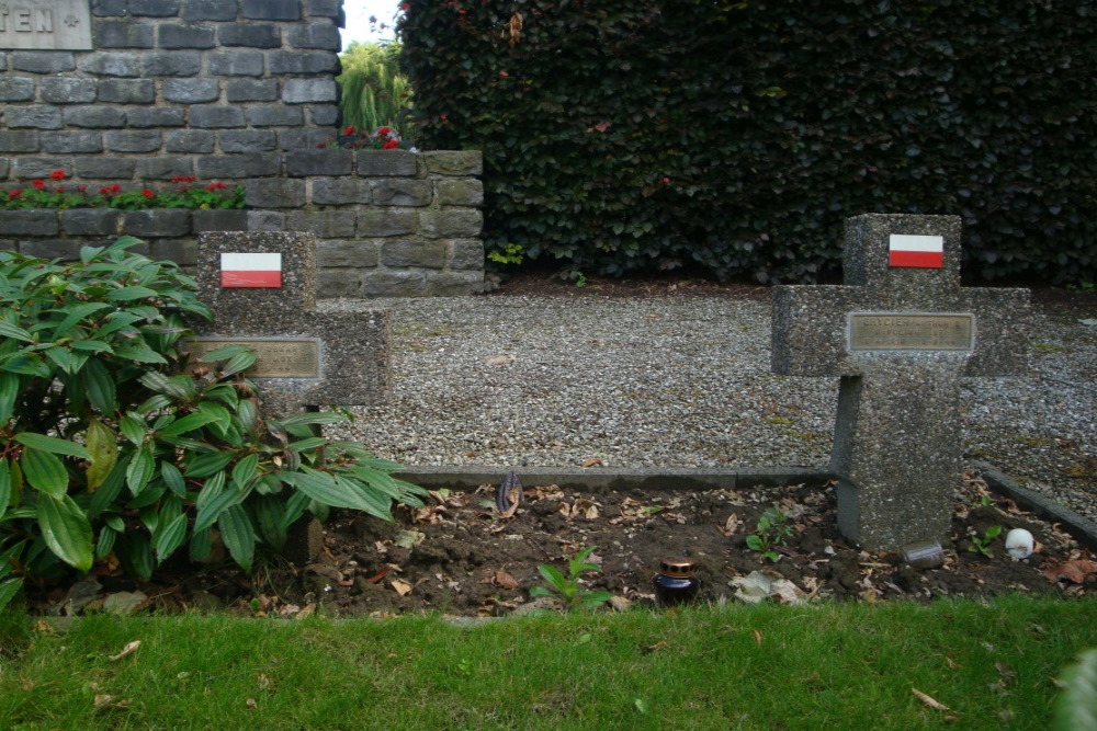 Polish War Graves Tielt #4