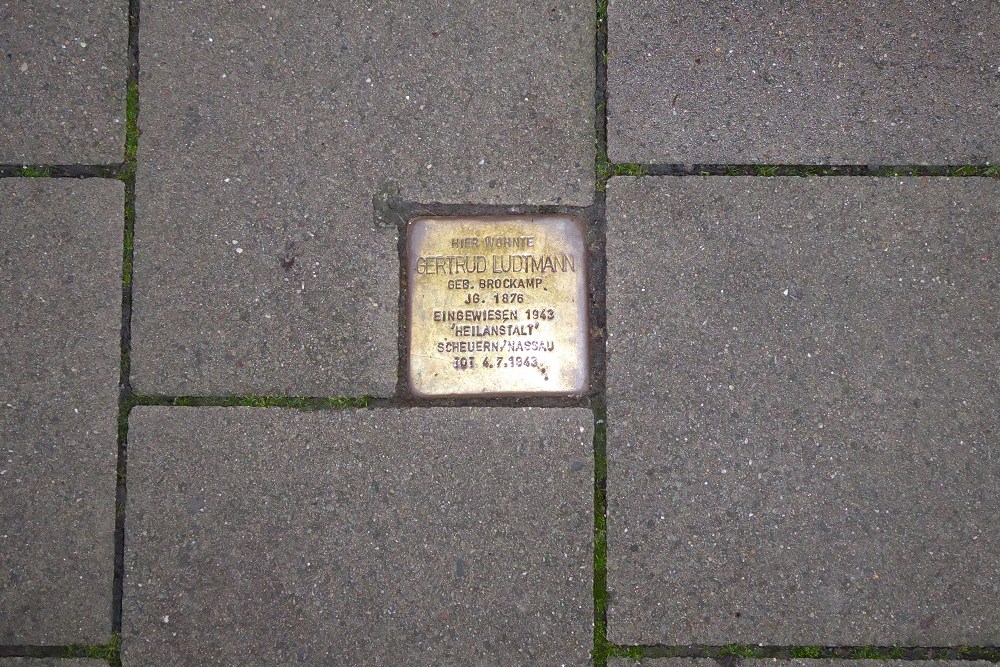 Stolperstein Korduanenstraße 28 #3