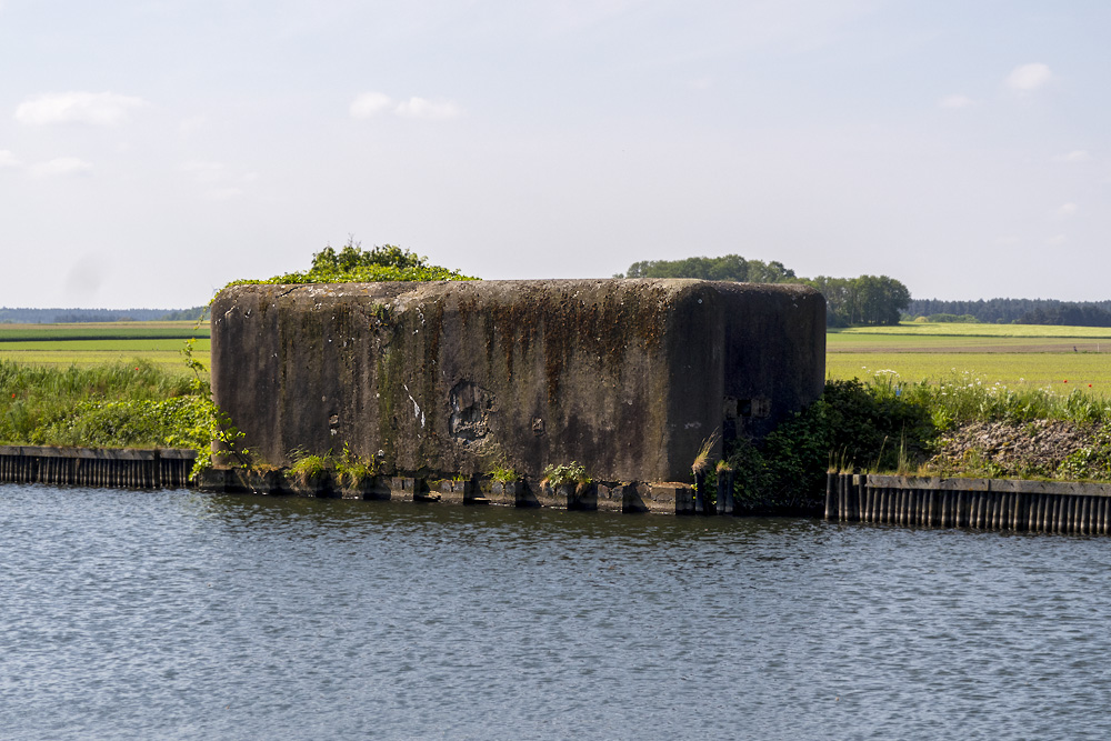 Bunker 33 Grensstelling Zuid-Willemsvaart #2