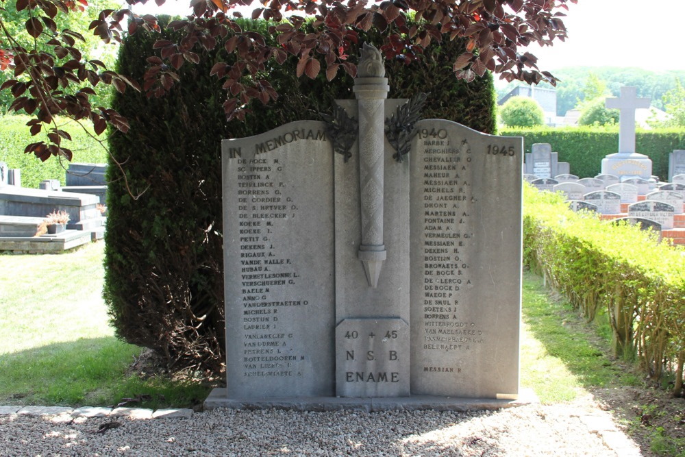 Monument Oudstrijders Ename #1