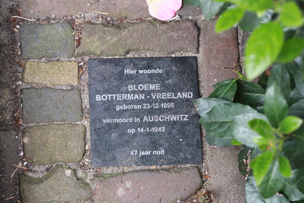 Memorial Stone Keizerstraat 35 #1