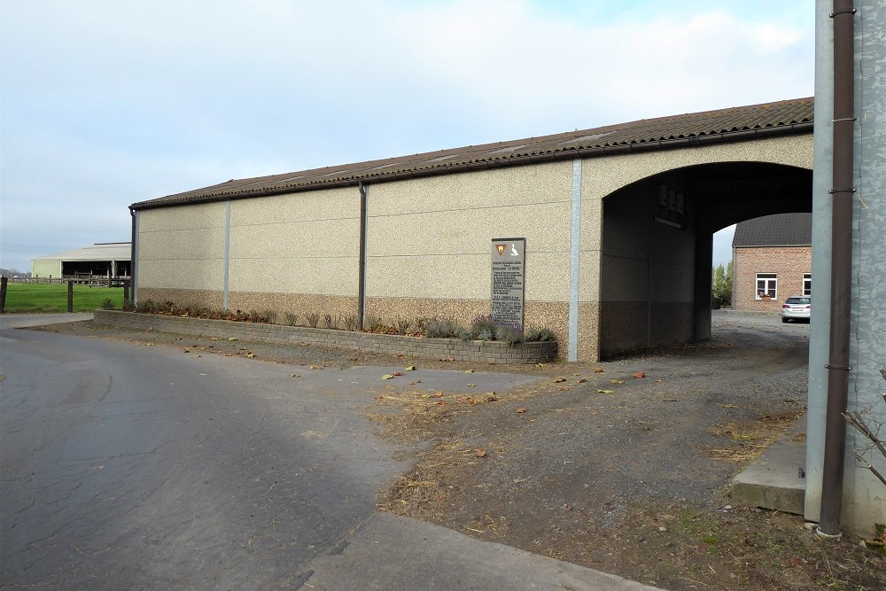 Memorial Commemorative Shelter 