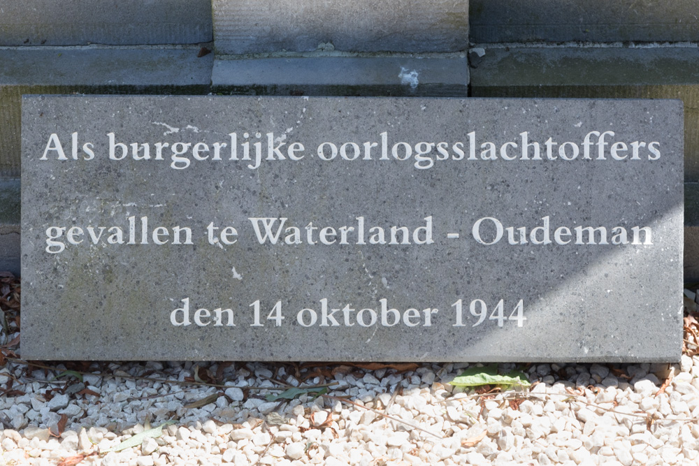Monument Slachtoffers Waterland Oudeman #2
