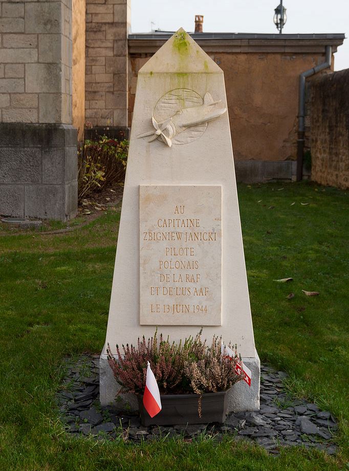 Monument Zbigniew Janicki