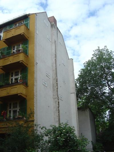 The Missing House #1