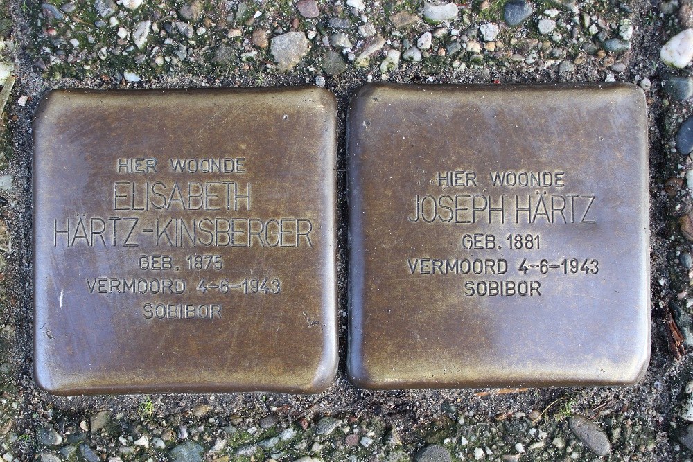 Stolpersteine Recht Boomssloot 9