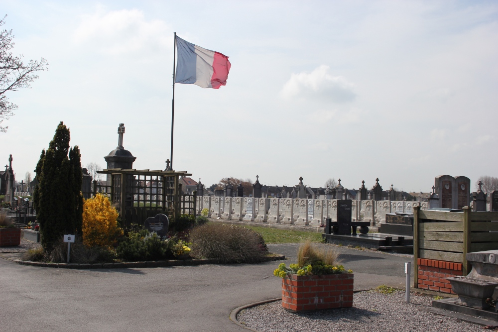 Franse Oorlogsgraven Zuidelijke Begraafplaats Calais #1