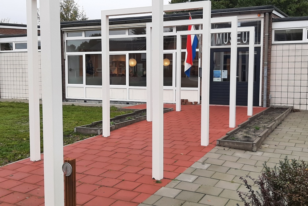 Onderduikersmuseum De Duikelaar