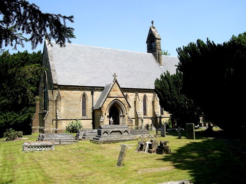 Oorlogsgraven van het Gemenebest St Peter Churchyard