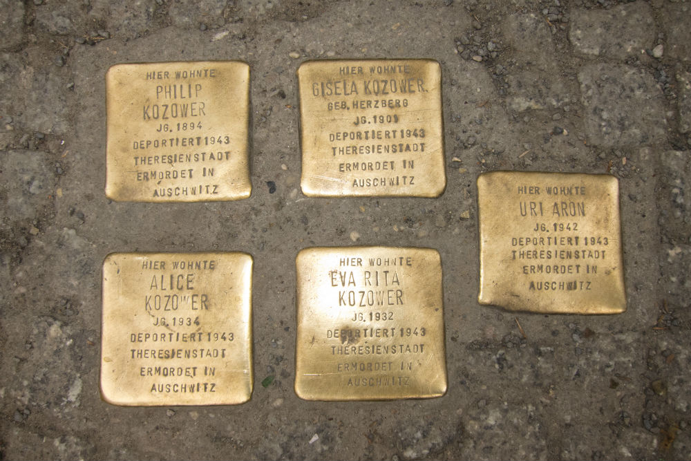 Stolpersteine Oranienburger Straße 9-10