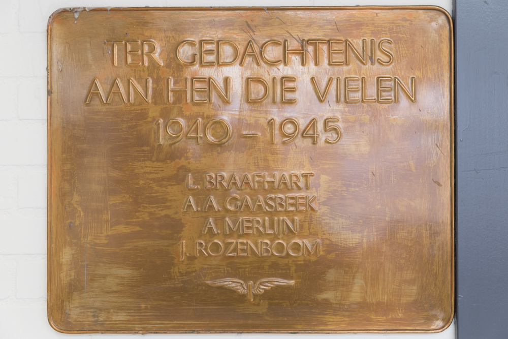 Plaque Killed Railway Employees Ede