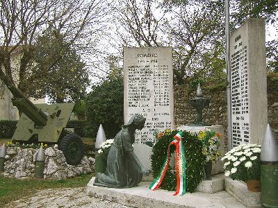 Oorlogsmonument Comazzo #1