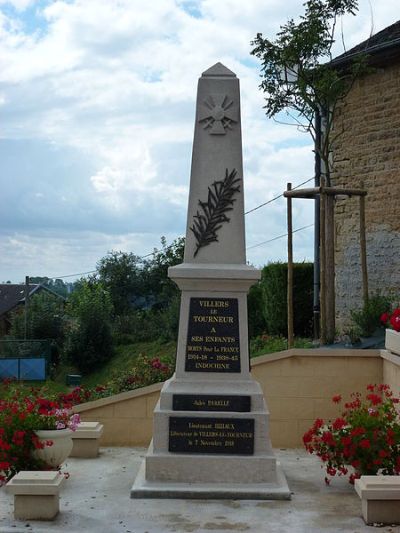 Oorlogsmonument Villers-le-Tourneur #1