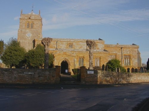 Commonwealth War Graves All Saints Churchyard